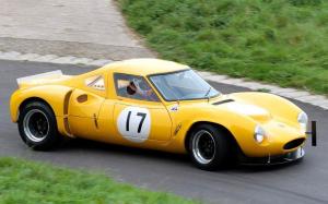 Ginetta G12